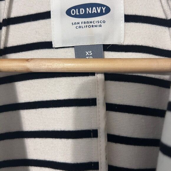 EUC Knit Old Navy Blazer Small Ivory and Black Stripes casual Business - Picture 4 of 5